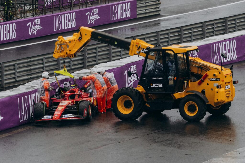 A tow truck in action during a major Las Vegas event. — best time for towing Las Vegas