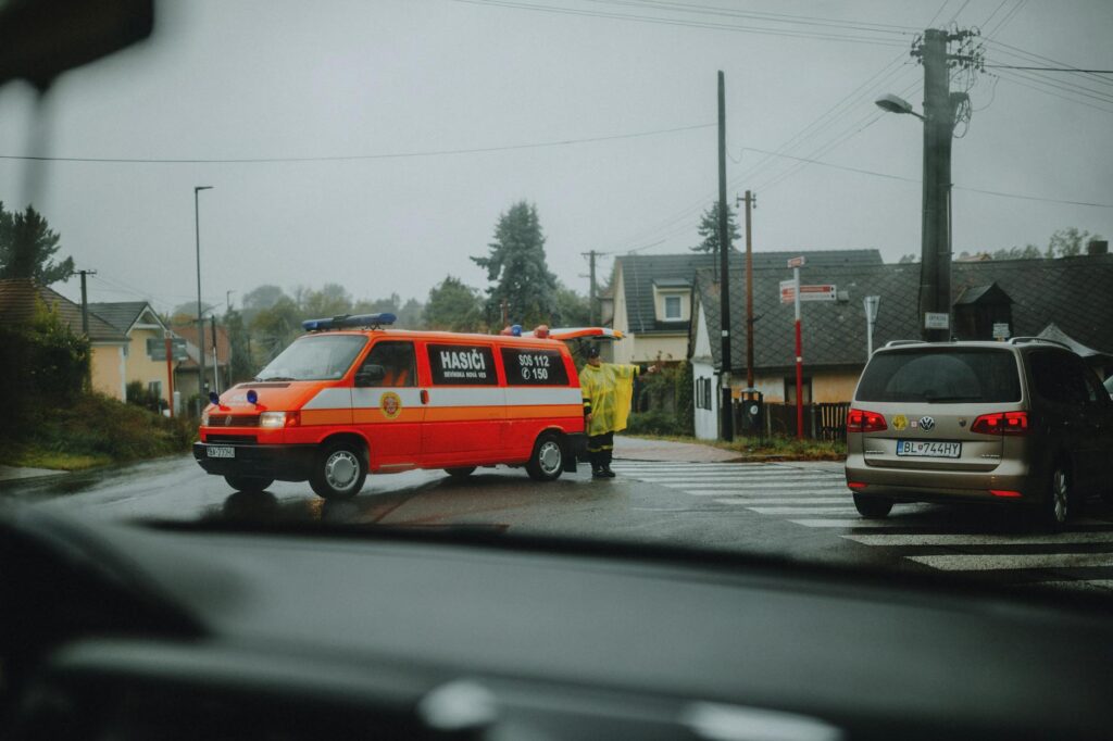A checklist of essential items for drivers in emergency situations — emergency towing Las Vegas