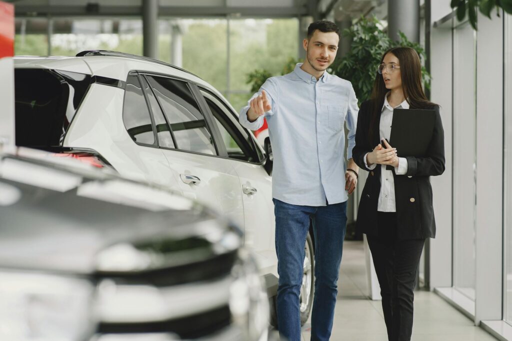 A customer discussing options with a towing service representative — emergency towing Las Vegas